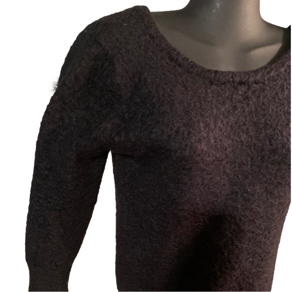 Vintage 199s Large Wet Seal black long sleeve faux shag fur lined soft sweater - Picture 5 of 15